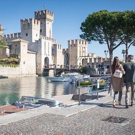 Sirmione Appartement Residenz Cesare Exterior foto