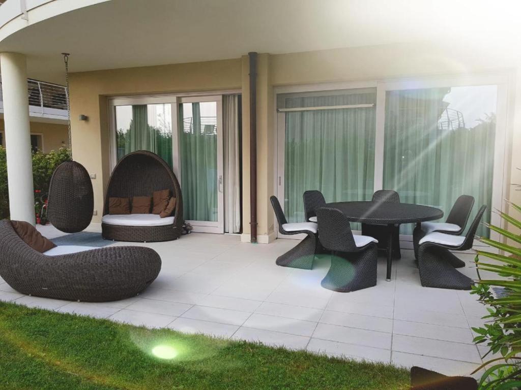 Sirmione Appartement Residenz Cesare Exterior foto