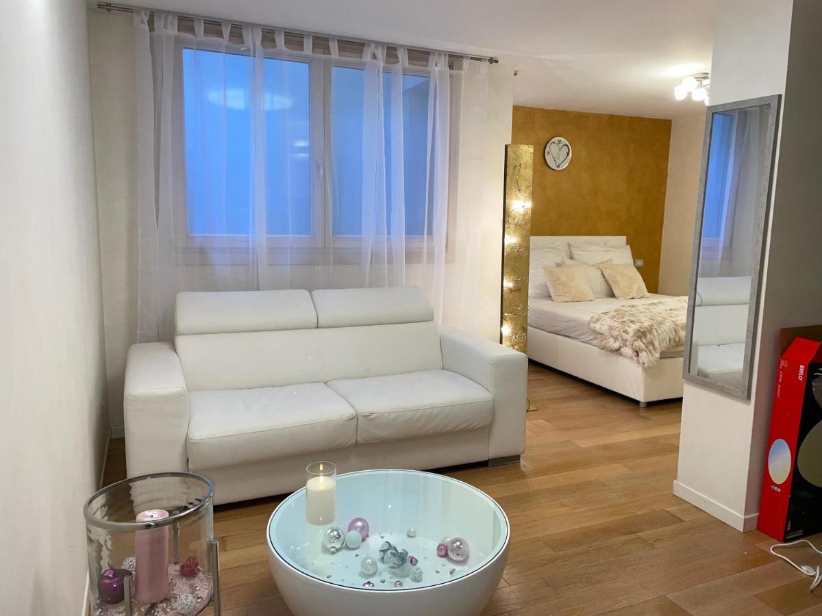 Sirmione Appartement Residenz Cesare Exterior foto