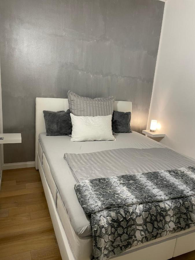 Sirmione Appartement Residenz Cesare Exterior foto